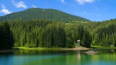 Ozero Sinevir