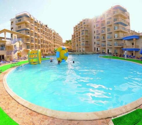 Sphinx Aqua Park Beach